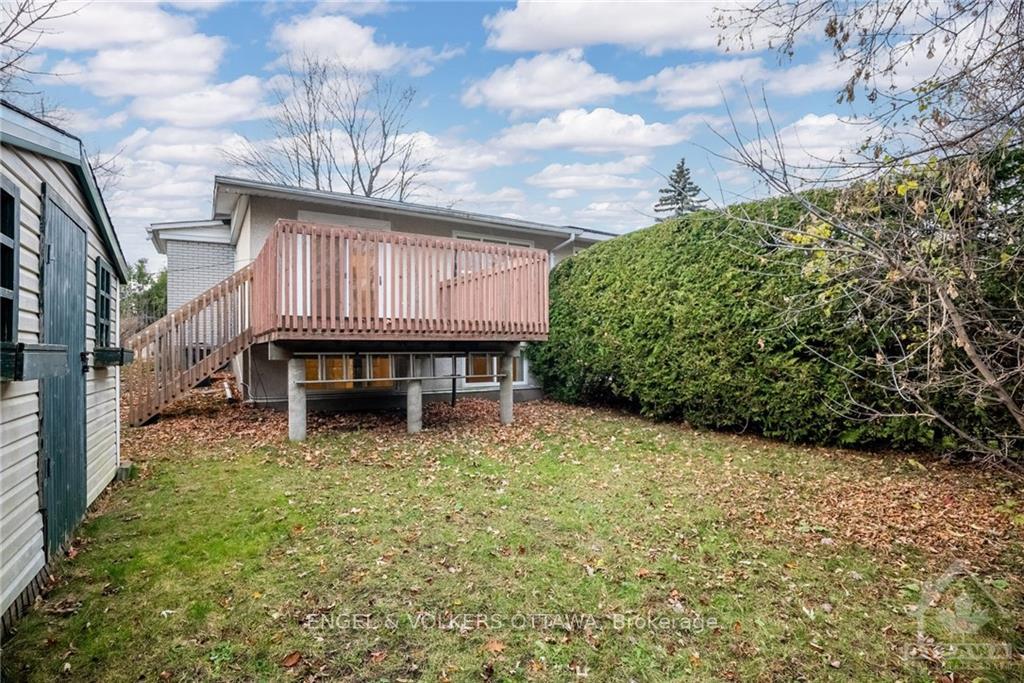 Photo 22 of 5 Woodmount Crescent, Ottawa, Borden Farm/Stewart Farm/Carleton Heights/Parkwood Hills — HOMEH