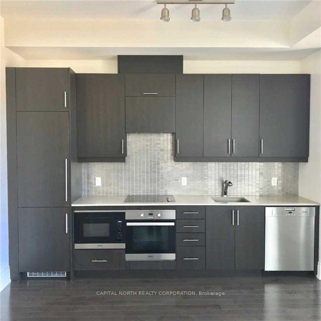 Photo 4 of Unit 909, 23 Glebe Road W, Toronto, Yonge-Eglinton — HOMEH
