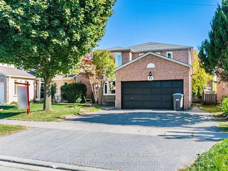 Photo 1 of 43 Horsham Street, Brampton, Brampton West — HOMEH