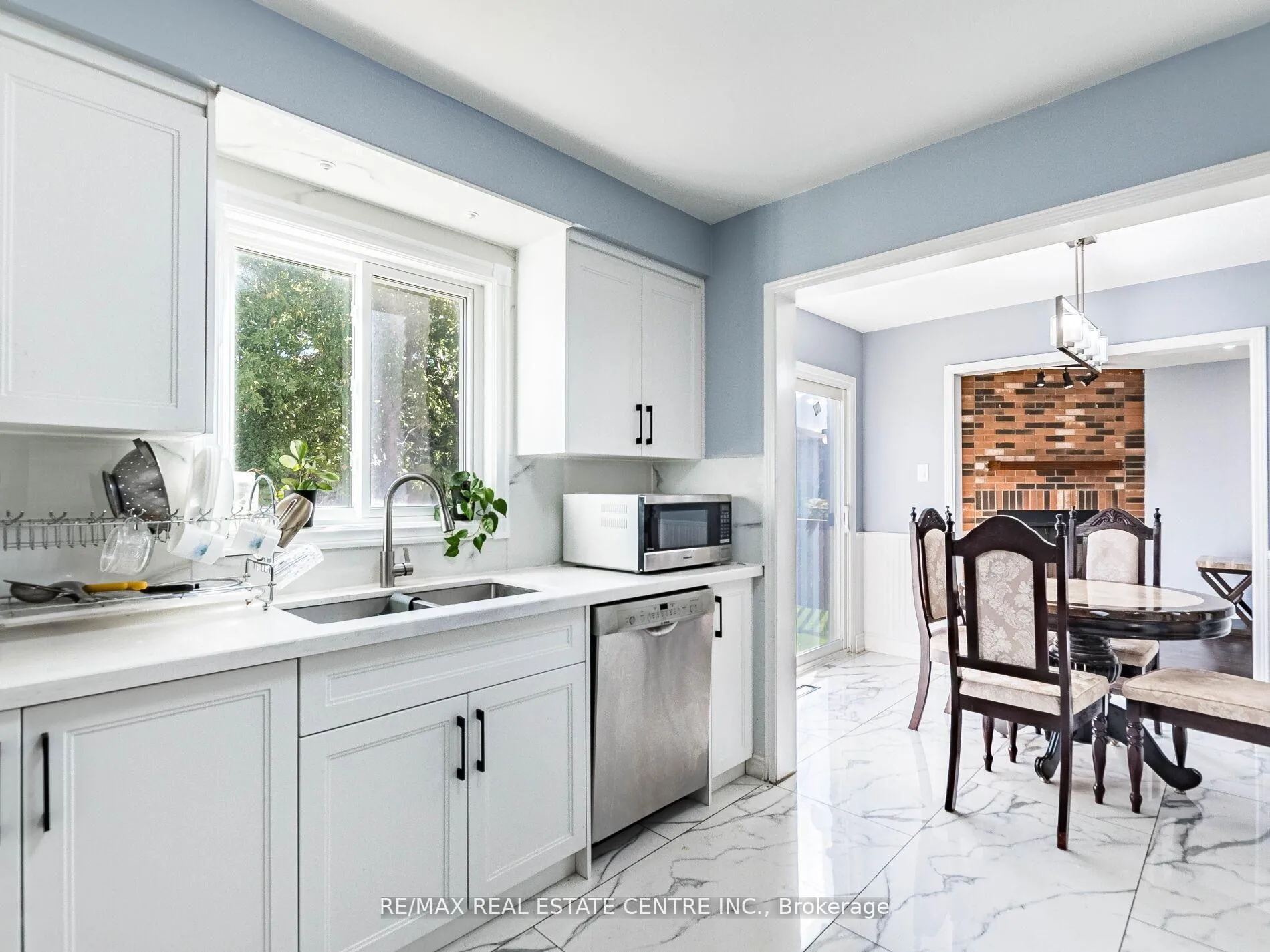 Photo 11 of 43 Horsham Street, Brampton, Brampton West — HOMEH