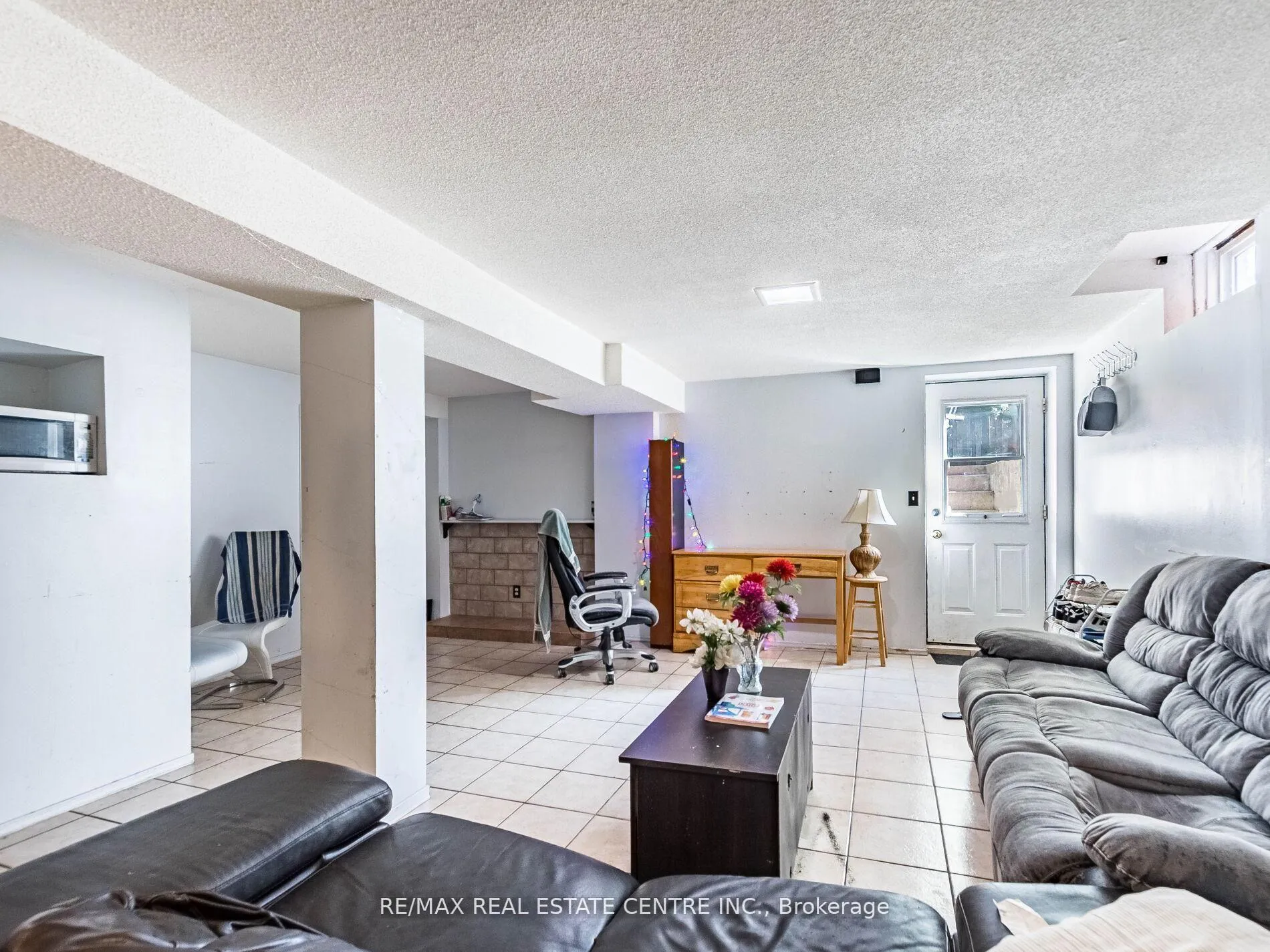 Photo 20 of 43 Horsham Street, Brampton, Brampton West — HOMEH