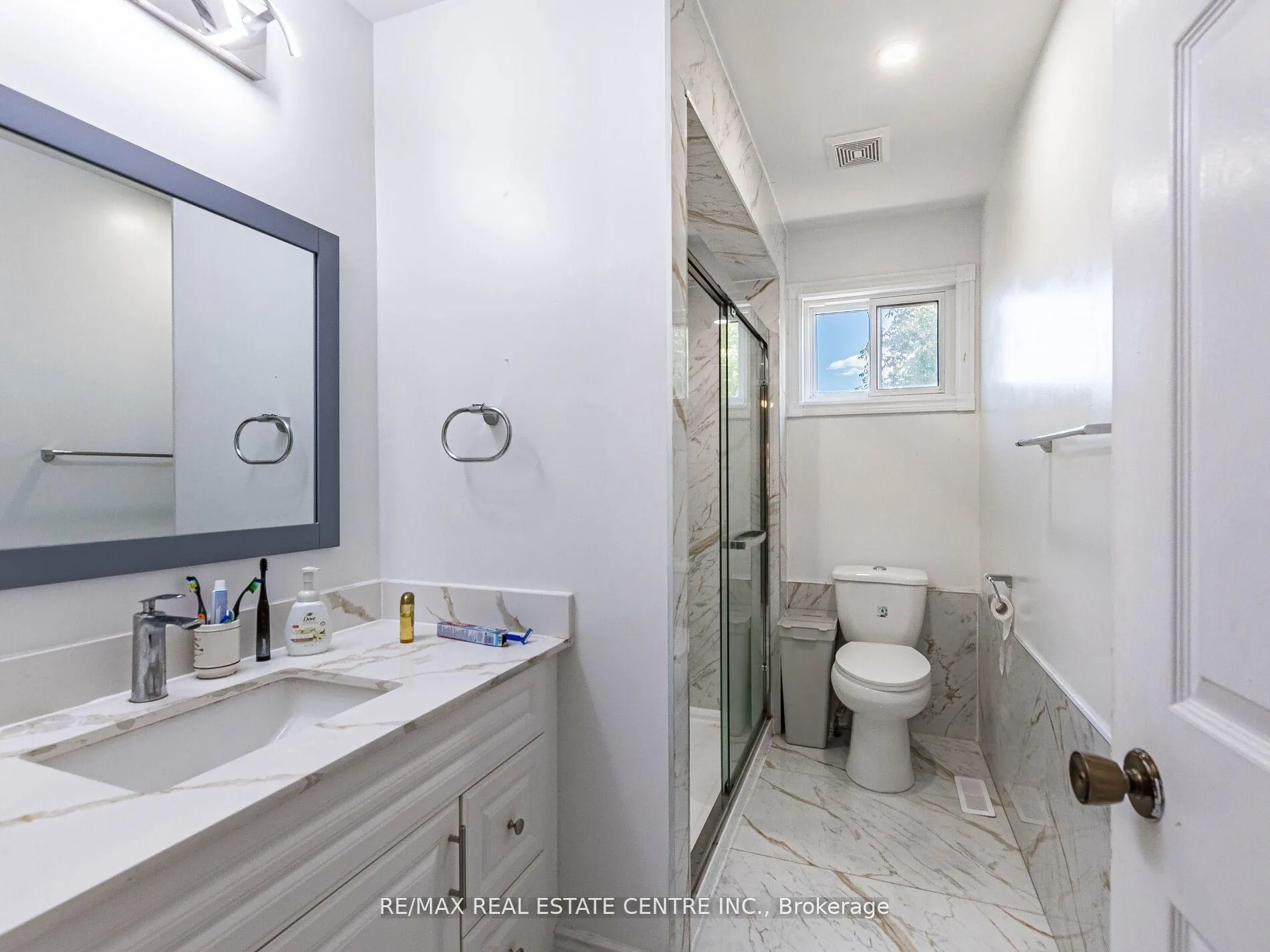 Photo 23 of 43 Horsham Street, Brampton, Brampton West — HOMEH