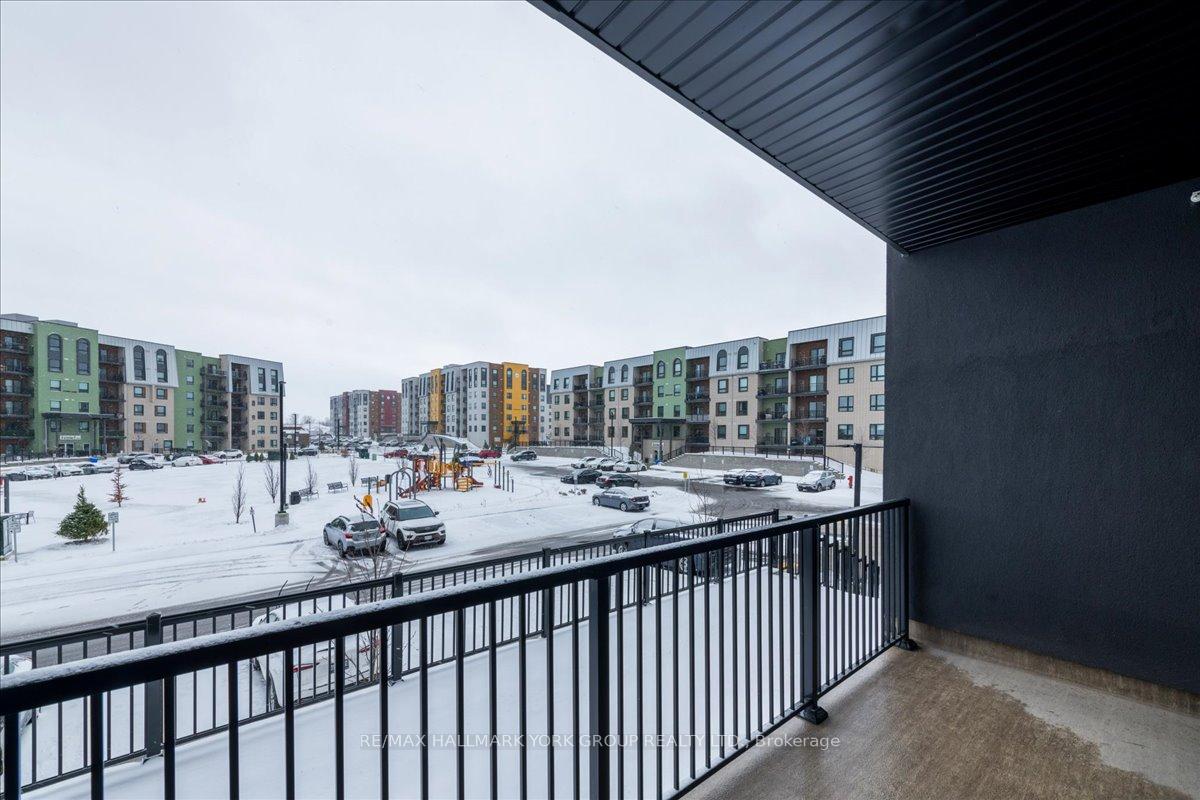 Photo 9 of Unit 105, 4 Spice Way, Barrie, Rural Barrie Southeast — HOMEH