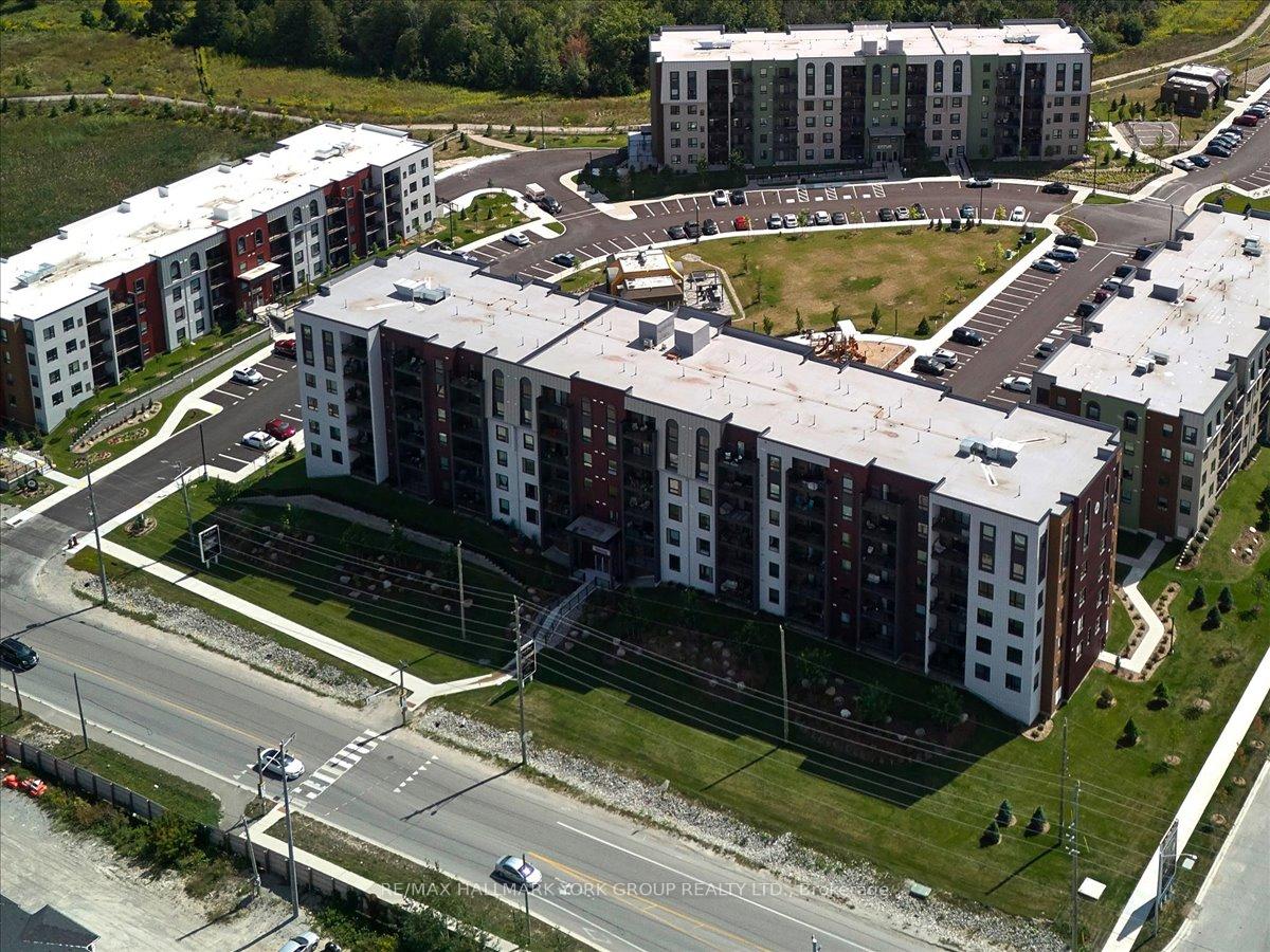 Photo 22 of Unit 105, 4 Spice Way, Barrie, Rural Barrie Southeast — HOMEH