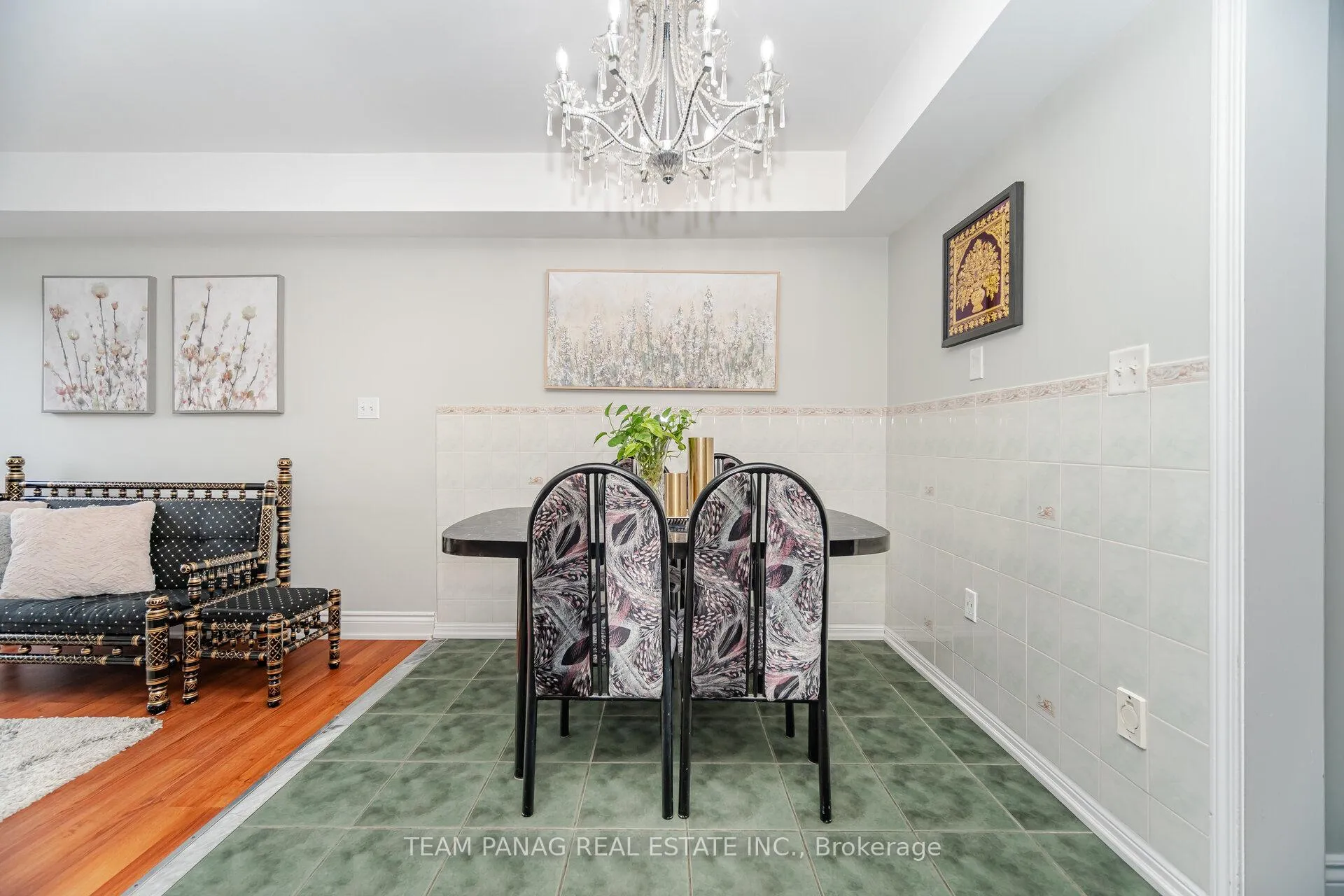 Photo 34 of 19 Mount Fuji Crescent, Brampton, Sandringham-Wellington — HOMEH