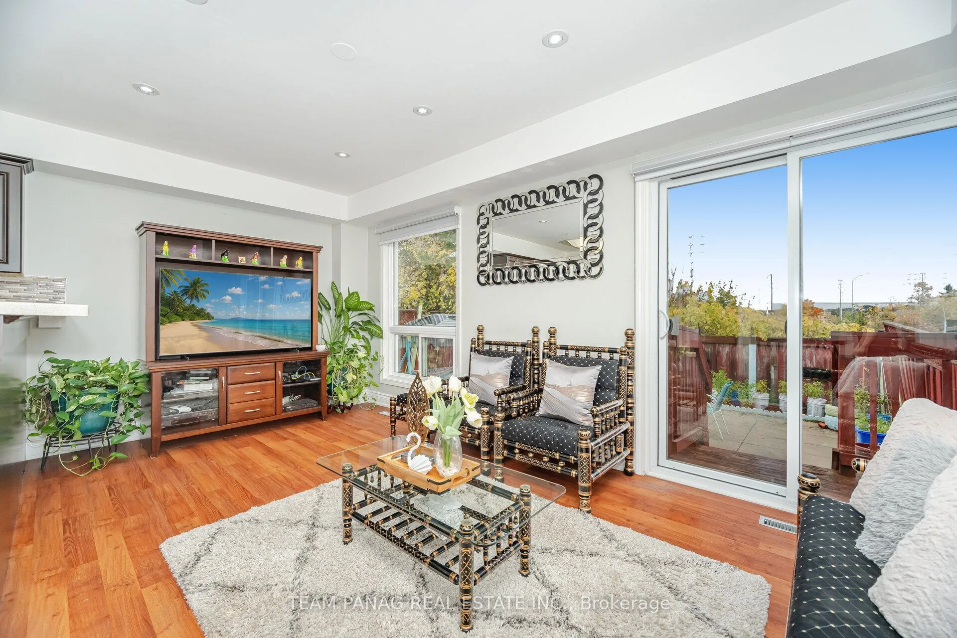 Photo 43 of 19 Mount Fuji Crescent, Brampton, Sandringham-Wellington — HOMEH