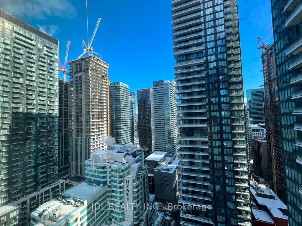Front of Unit 2804, 357 King Street W