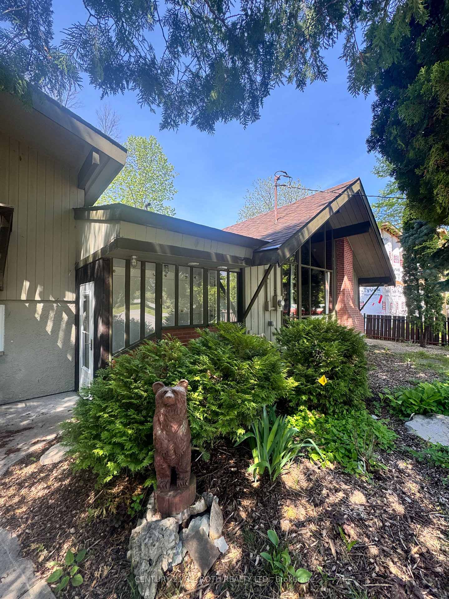 Photo 3 of 110 Albert Street, Collingwood — HOMEH