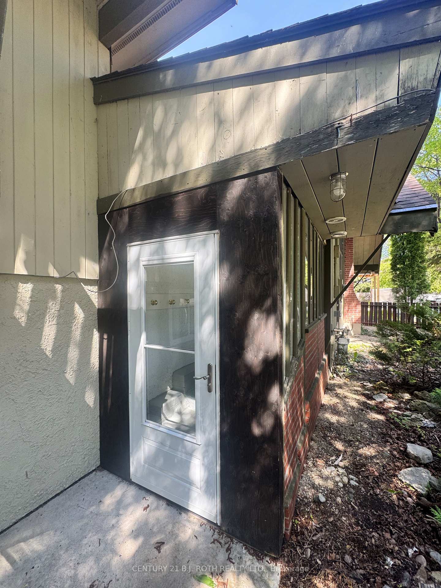 Photo 2 of 110 Albert Street, Collingwood — HOMEH