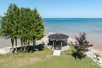Photo 14 of 108 Bartlett Boulevard, Collingwood — HOMEH