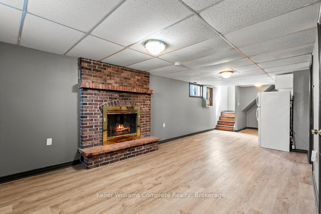 Photo 15 of 18 Lancaster Avenue, St. Catharines, E. Chester — HOMEH