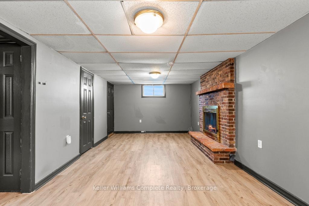 Photo 16 of 18 Lancaster Avenue, St. Catharines, E. Chester — HOMEH