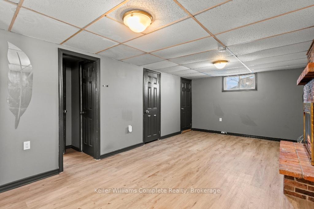 Photo 17 of 18 Lancaster Avenue, St. Catharines, E. Chester — HOMEH