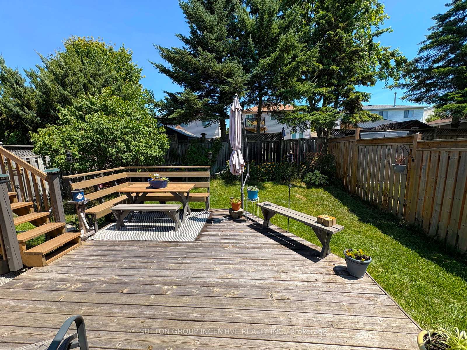 Photo 27 of 74 Rundle Crescent, Barrie, Holly — HOMEH
