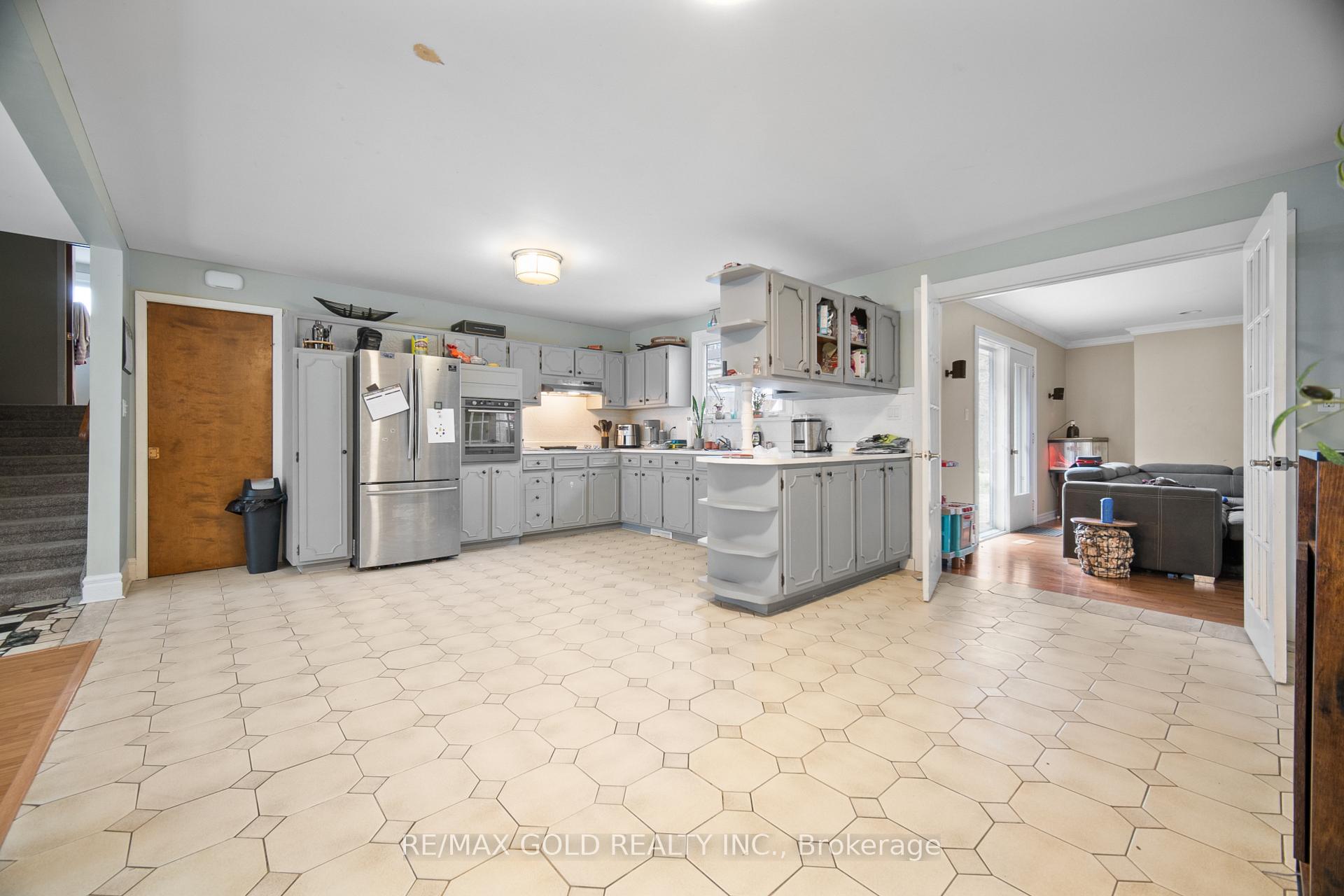 Photo 10 of 5094 County Rd 46, Tecumseh — HOMEH