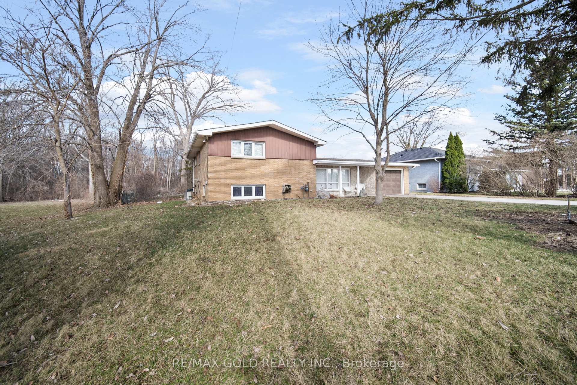 Photo 45 of 5094 County Rd 46, Tecumseh — HOMEH