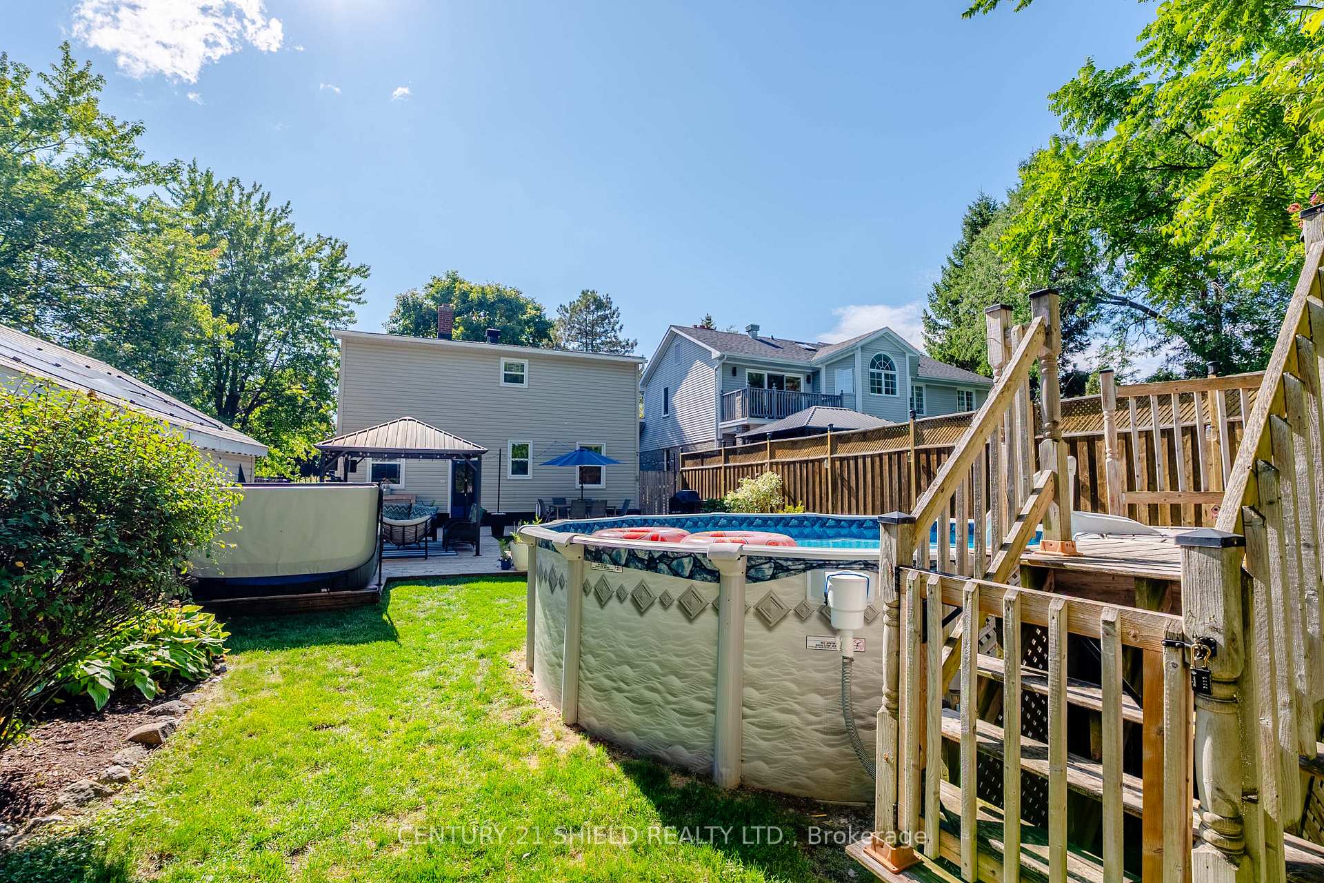 Photo 2 of 2081 Pitt Street, Cornwall — HOMEH