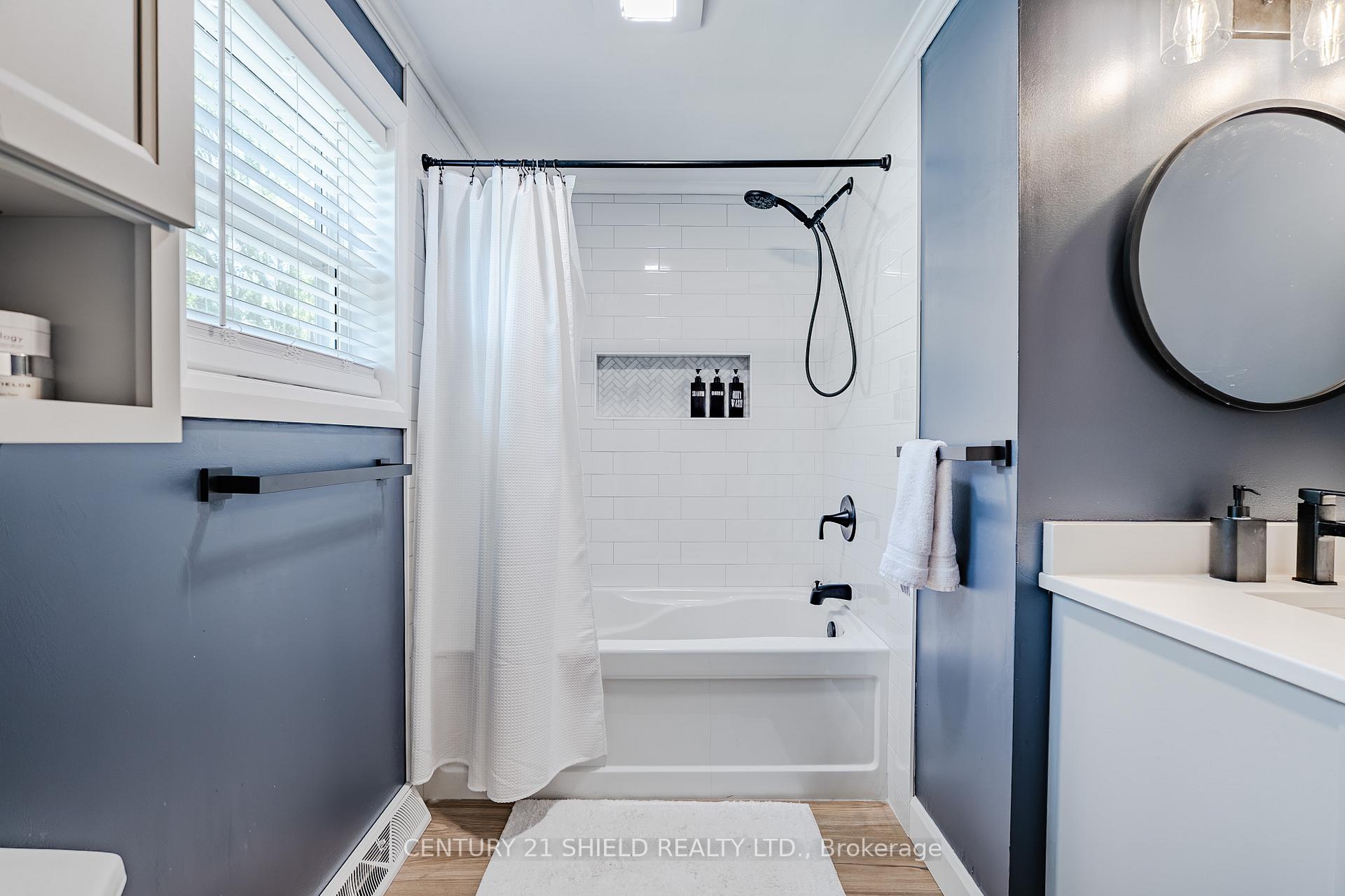 Photo 19 of 2081 Pitt Street, Cornwall — HOMEH