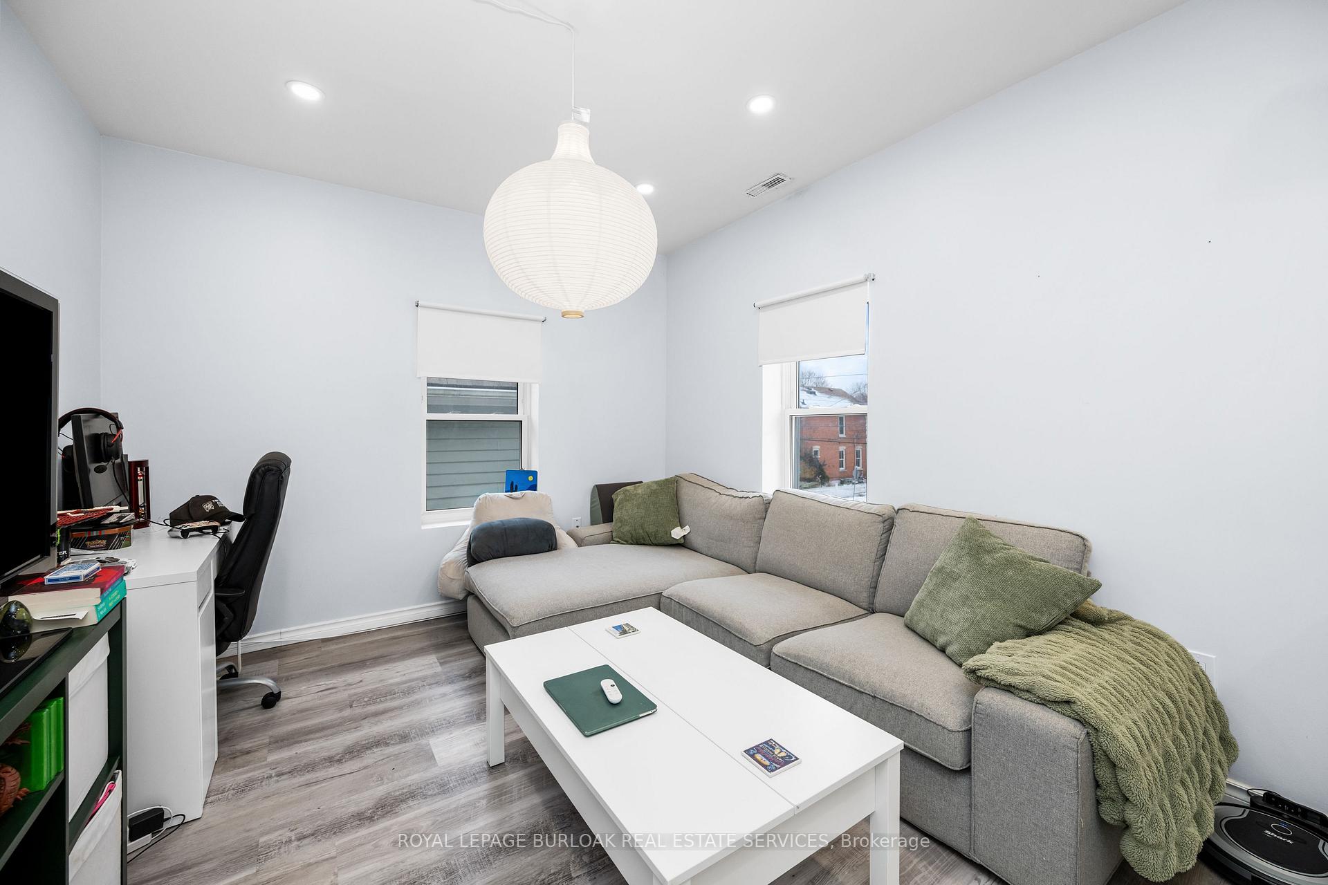 Photo 11 of 22 Catherine Street, St. Catharines, Downtown — HOMEH