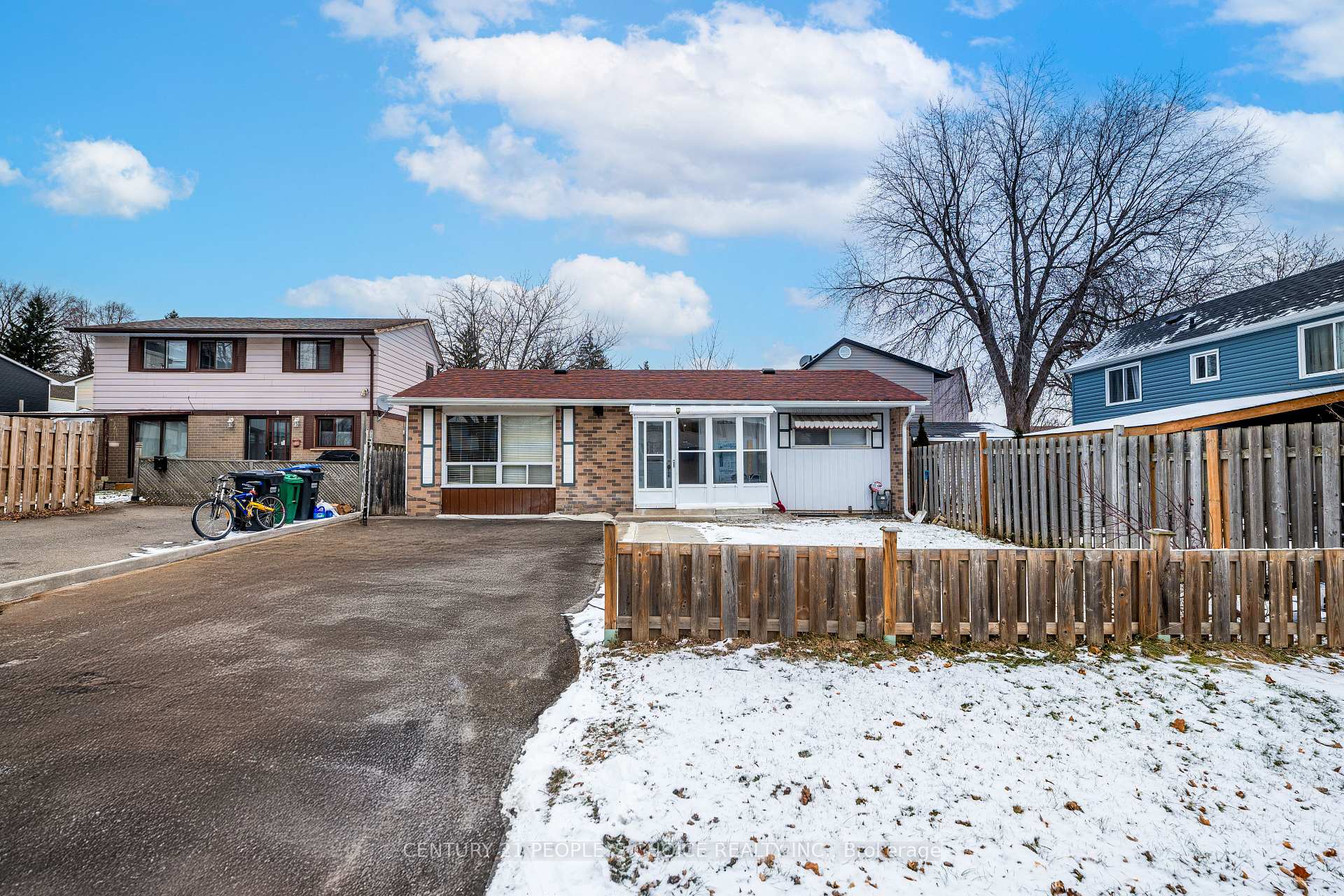 Front of 7 Hillbank Trail