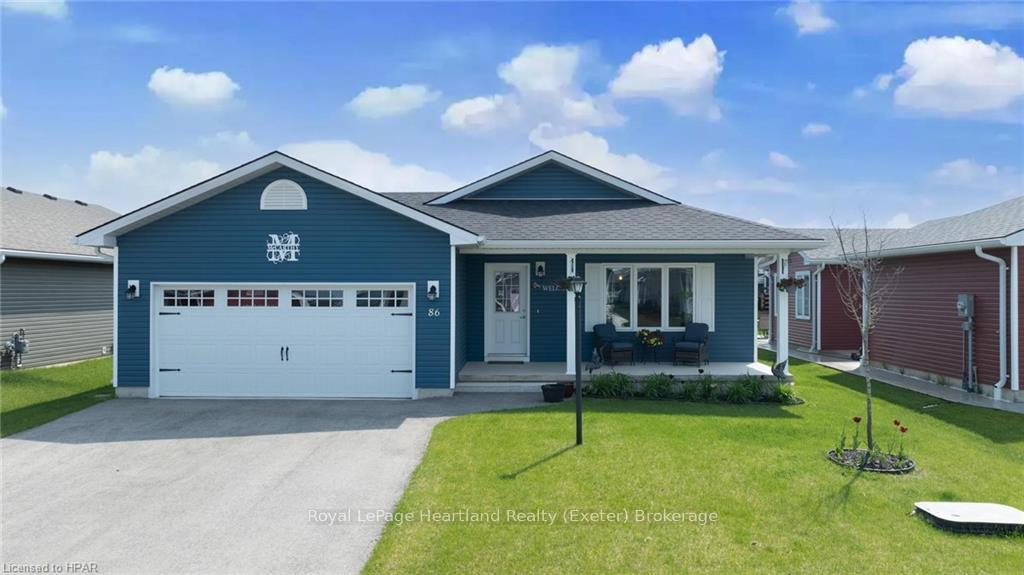 Front of 86 Huron Heights Drive N