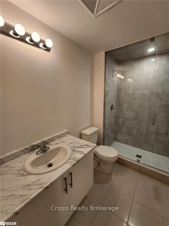 Photo 16 of Unit 404, 15 Kneeshaw Drive, Barrie, Rural Barrie Southeast — HOMEH