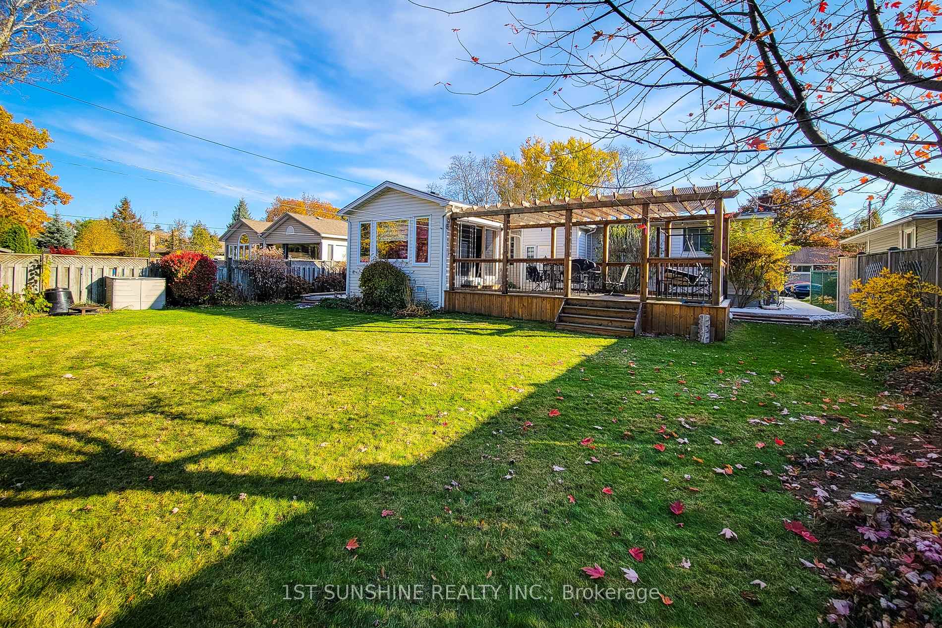 Photo 41 of 8 Sullivan Drive, St. Catharines, Lakeport — HOMEH
