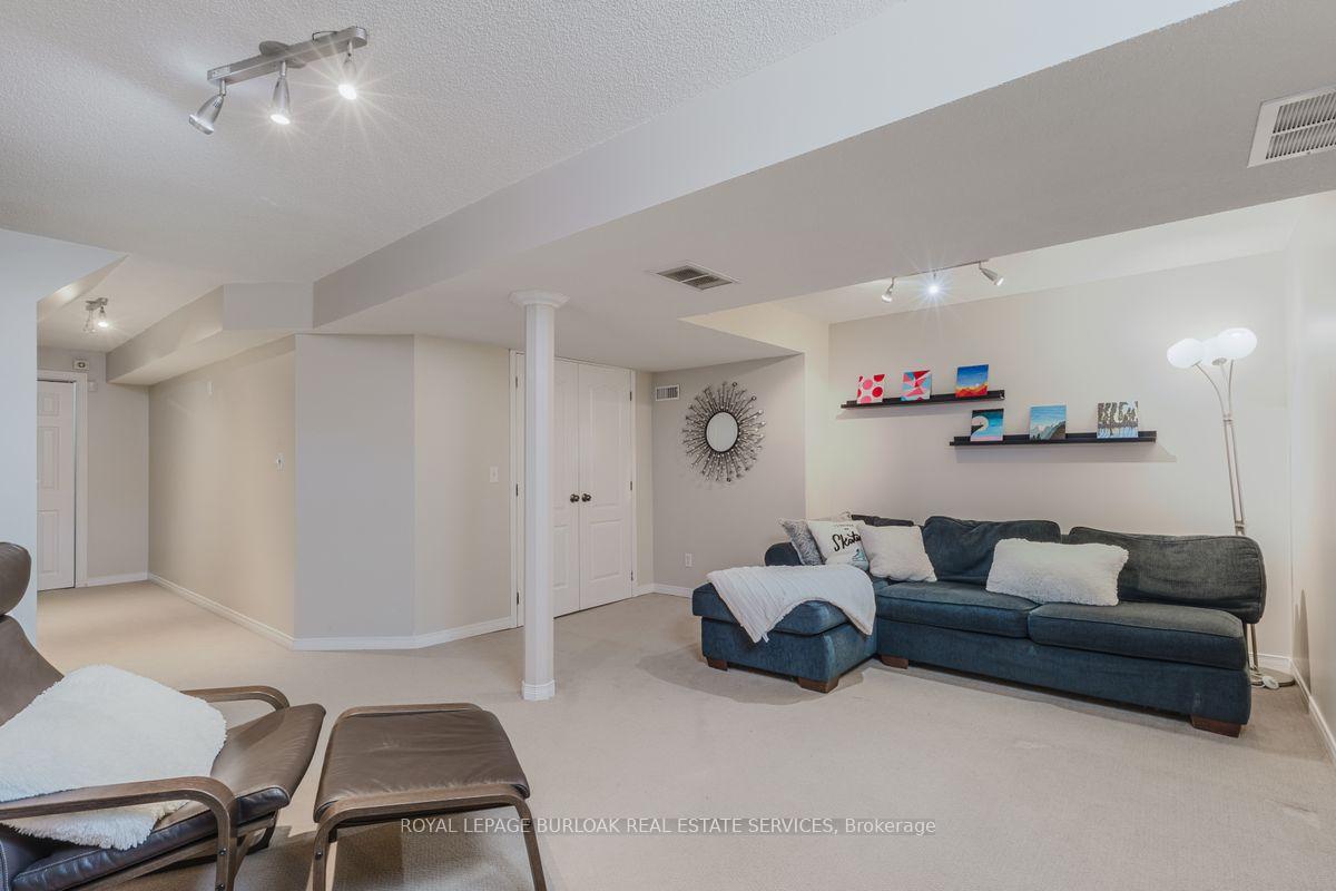 Photo 26 of 66 Foxborough Drive, Hamilton, Ancaster — HOMEH