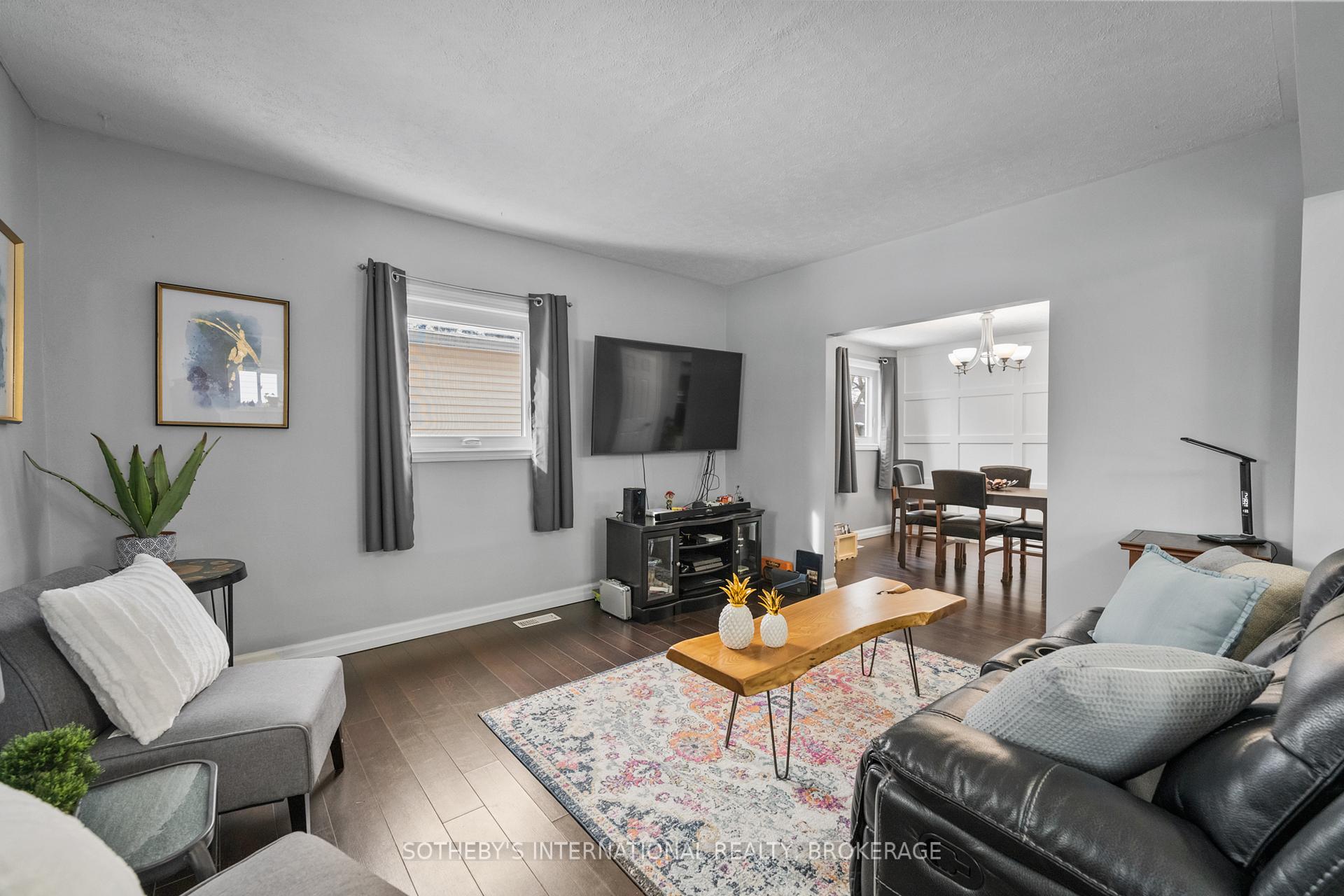 Photo 3 of 57 St Patrick Street, St. Catharines, Downtown — HOMEH