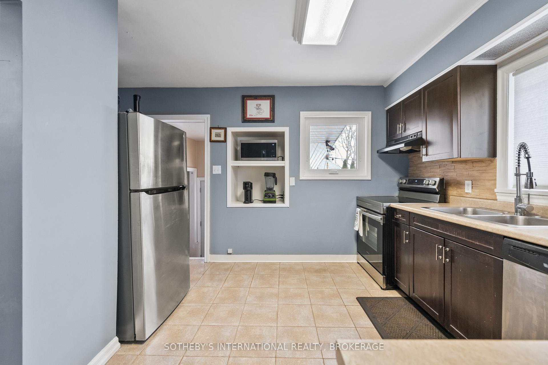 Photo 13 of 57 St Patrick Street, St. Catharines, Downtown — HOMEH