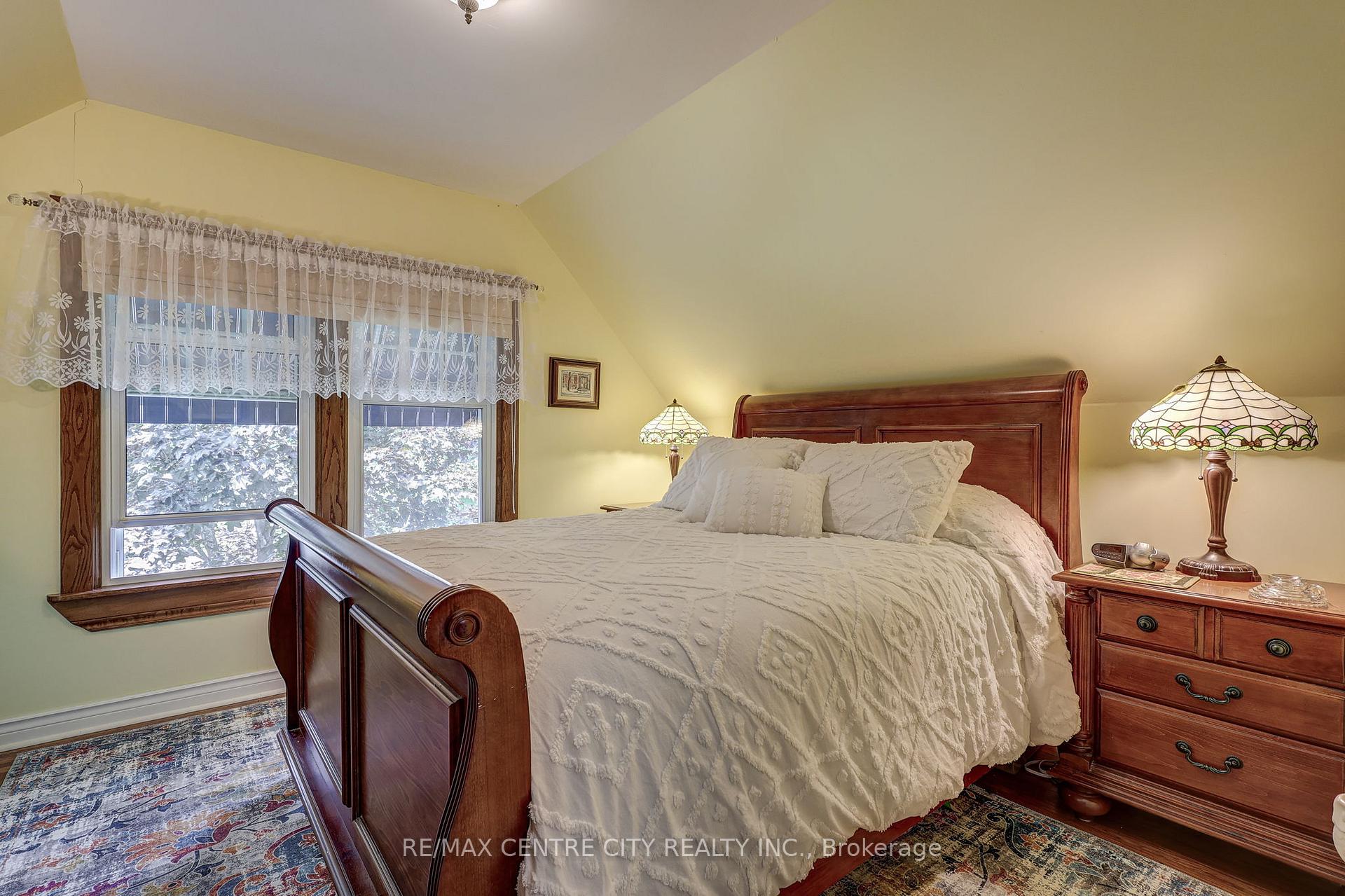 Photo 33 of 8961 Iona Road, Dutton/Dunwich, Iona — HOMEH