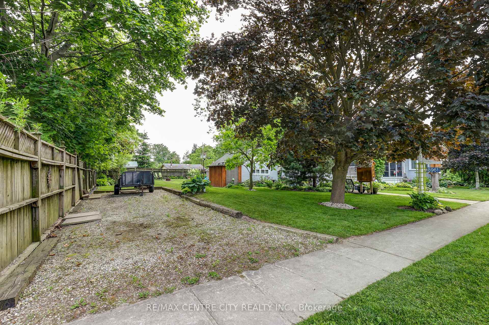 Photo 40 of 8961 Iona Road, Dutton/Dunwich, Iona — HOMEH