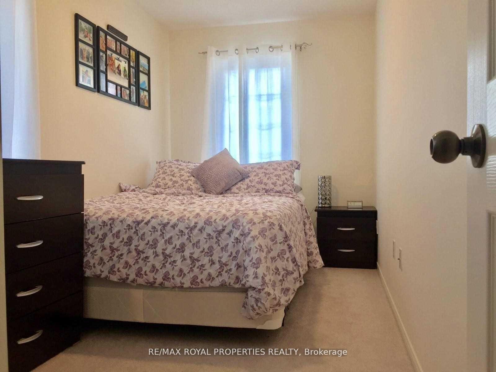 Photo 10 of 20 Silvester Street, Ajax, Central East — HOMEH