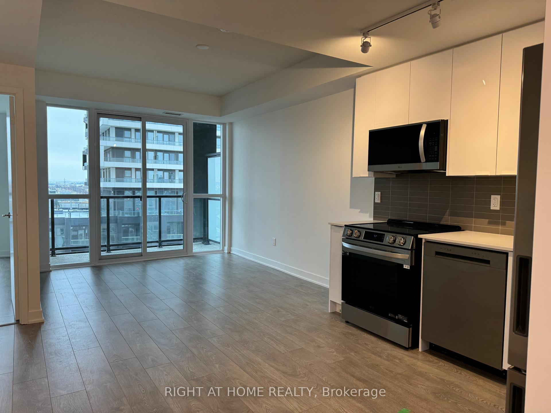 Photo 4 of Unit 1008, 225 Malta Avenue, Brampton, Fletcher's Creek South — HOMEH