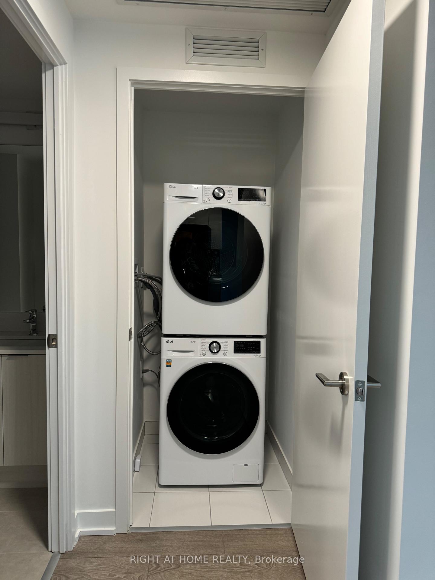 Photo 10 of Unit 1008, 225 Malta Avenue, Brampton, Fletcher's Creek South — HOMEH