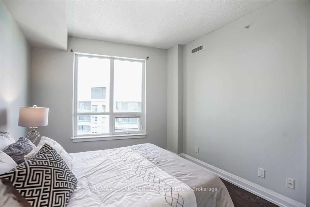 Photo 17 of Unit 2731, 7161 Yonge Street, Markham, Grandview — HOMEH