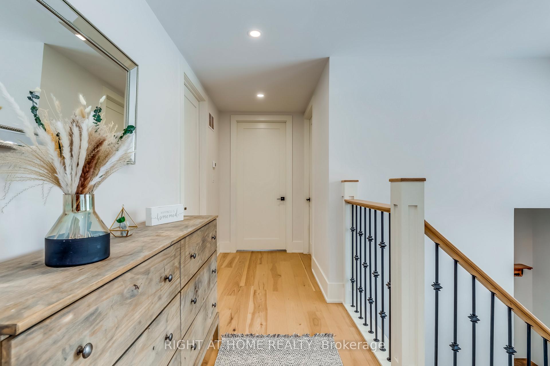 Photo 11 of 146 7th Concession Road E, Hamilton, Rural Flamborough — HOMEH