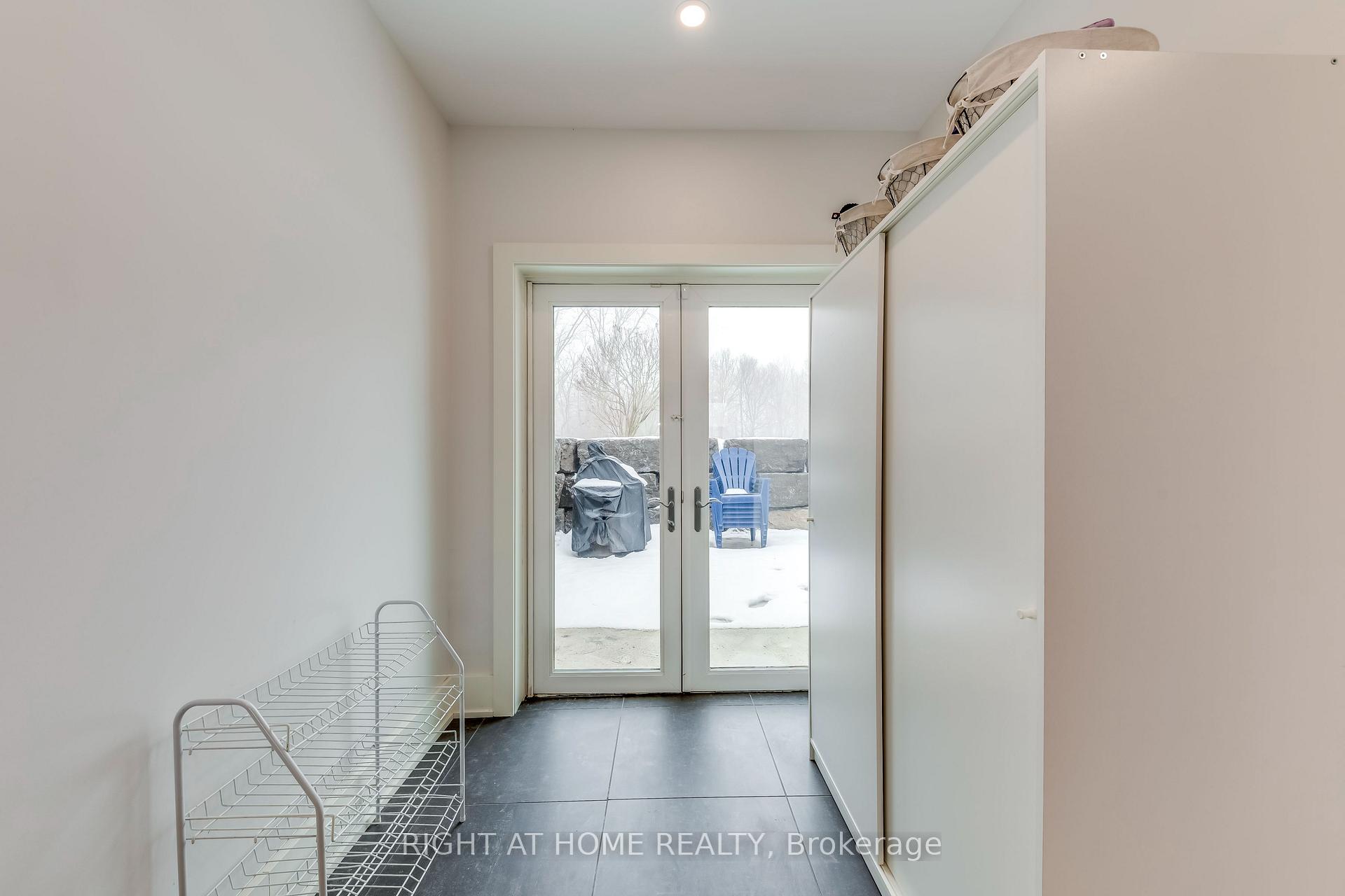 Photo 23 of 146 7th Concession Road E, Hamilton, Rural Flamborough — HOMEH