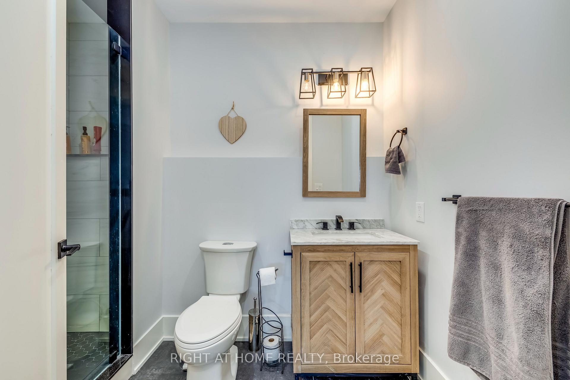 Photo 26 of 146 7th Concession Road E, Hamilton, Rural Flamborough — HOMEH
