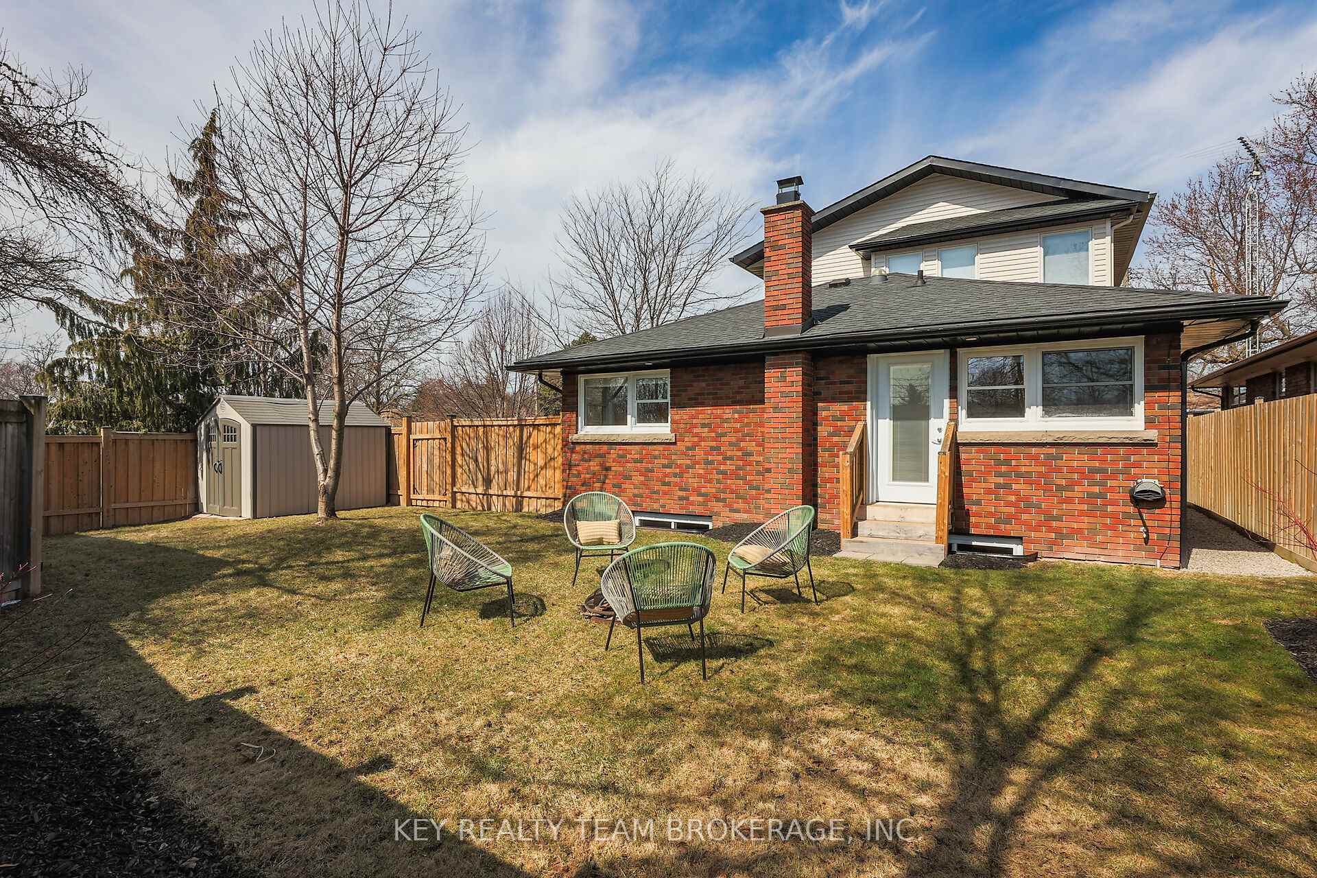 Photo 5 of 13 Marsdale Drive, St. Catharines, Glendale/Glenridge — HOMEH