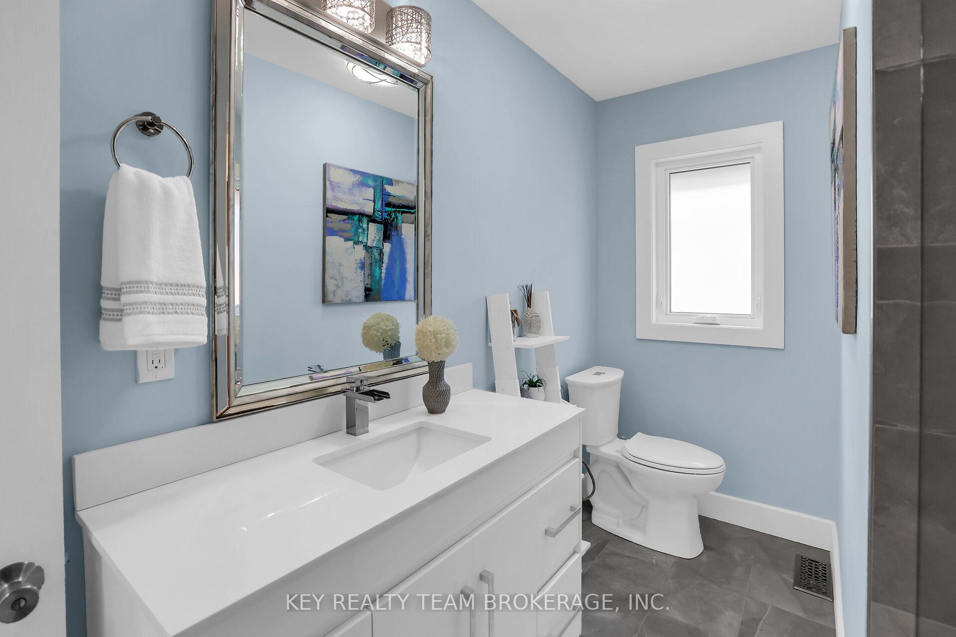 Photo 31 of 13 Marsdale Drive, St. Catharines, Glendale/Glenridge — HOMEH