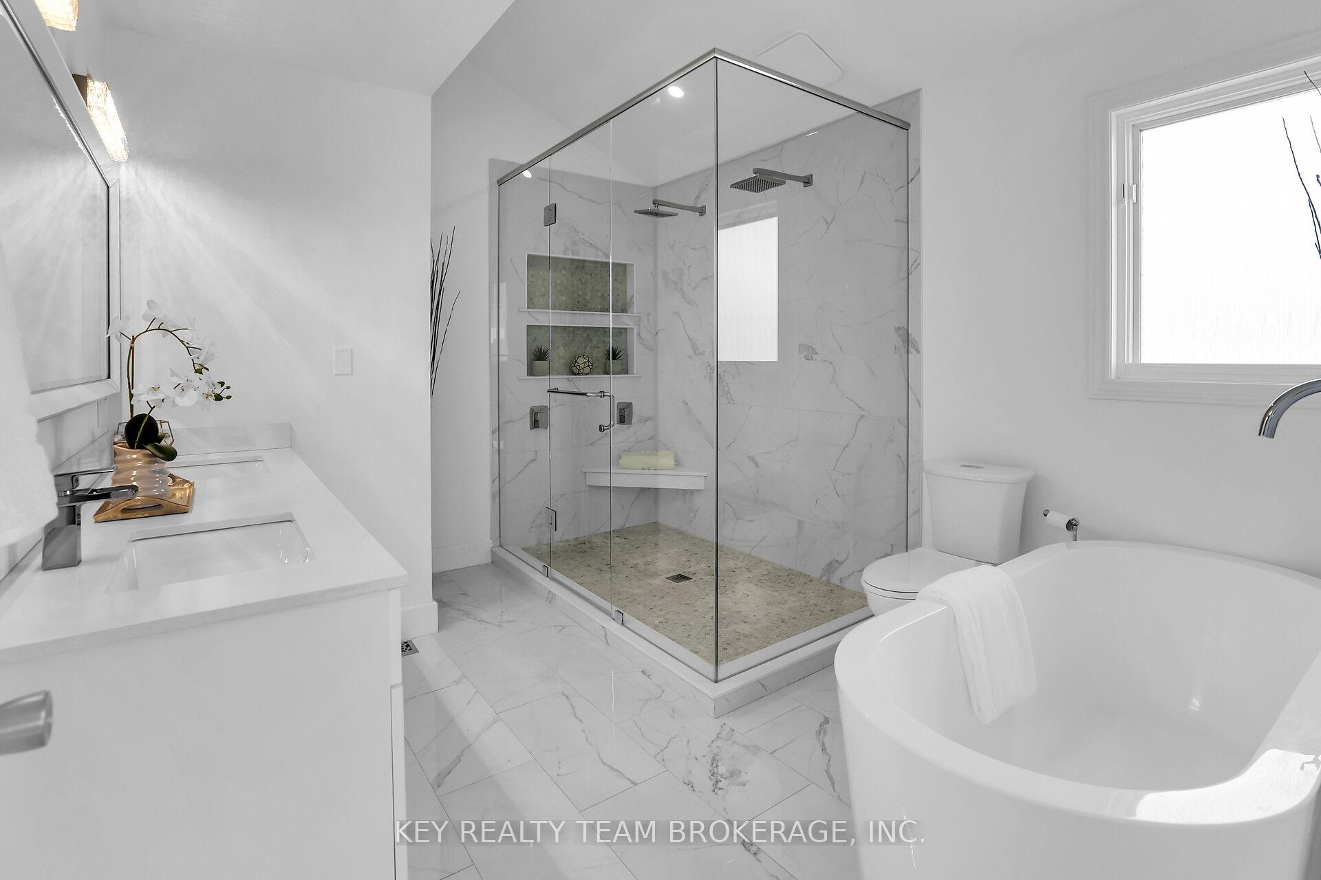 Photo 38 of 13 Marsdale Drive, St. Catharines, Glendale/Glenridge — HOMEH