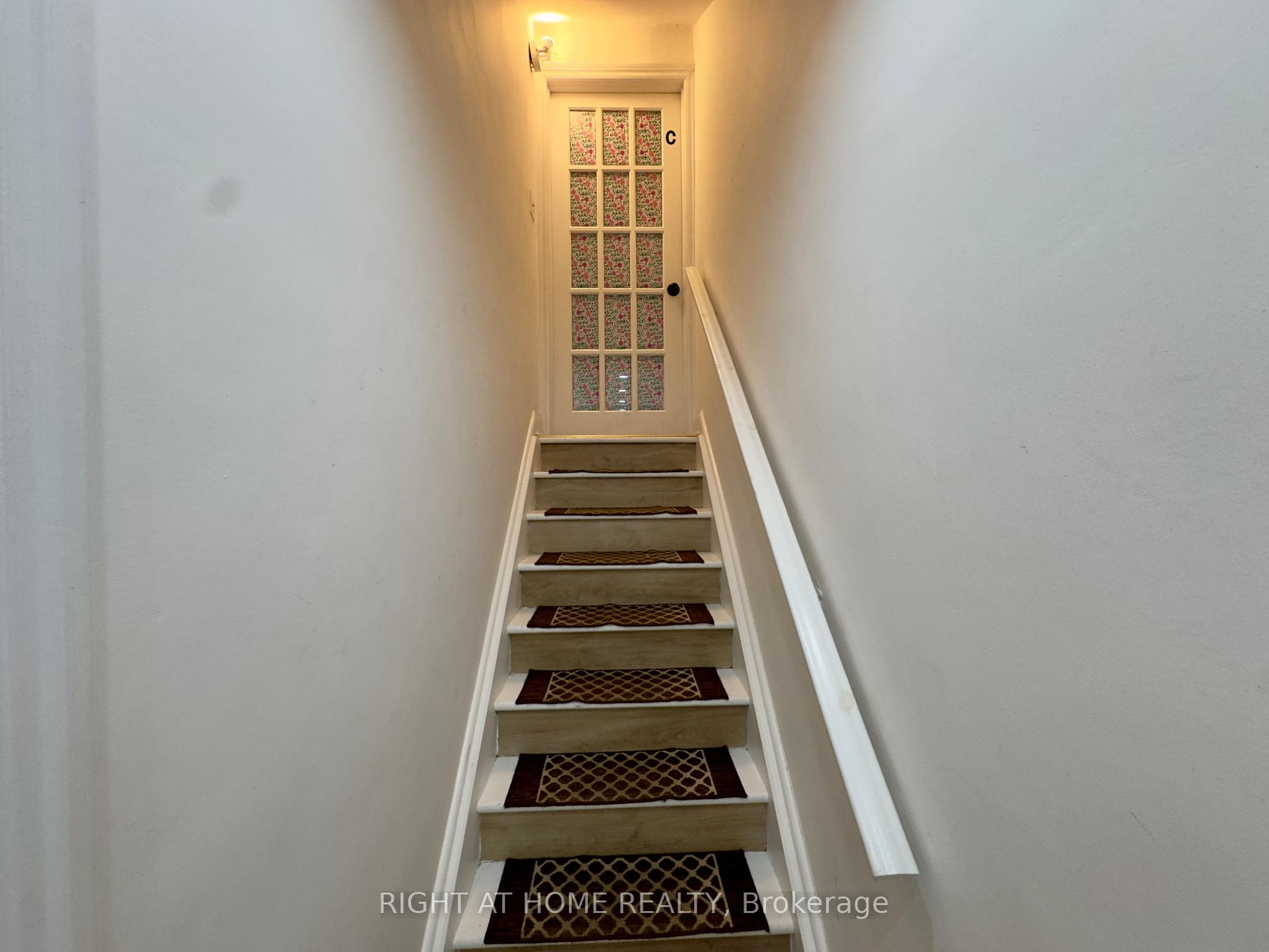 Photo 5 of 48 Masterson Drive, St. Catharines, Glendale/Glenridge — HOMEH