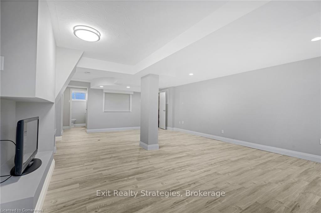 Photo 21 of 50 Coral Drive, Hamilton, Lawfield — HOMEH