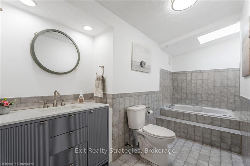 Photo 28 of 50 Coral Drive, Hamilton, Lawfield — HOMEH