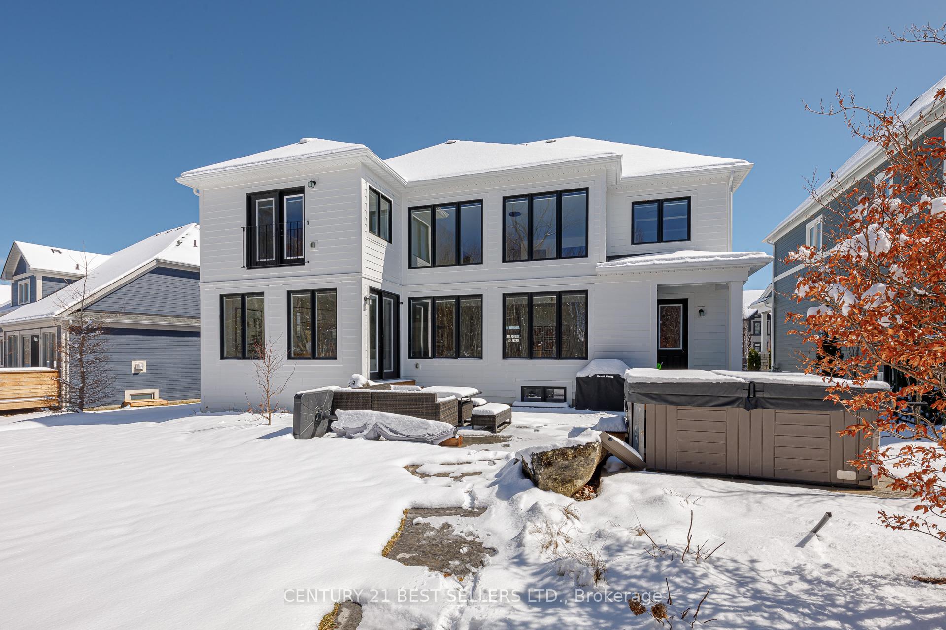 Photo 3 of 112 Springside Crescent, Blue Mountains — HOMEH
