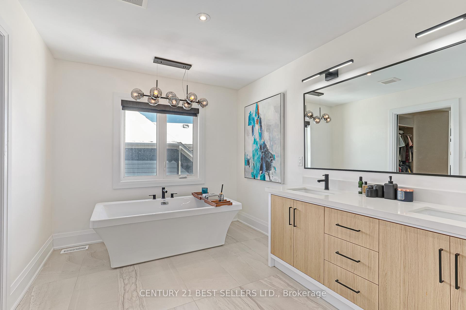 Photo 21 of 112 Springside Crescent, Blue Mountains — HOMEH