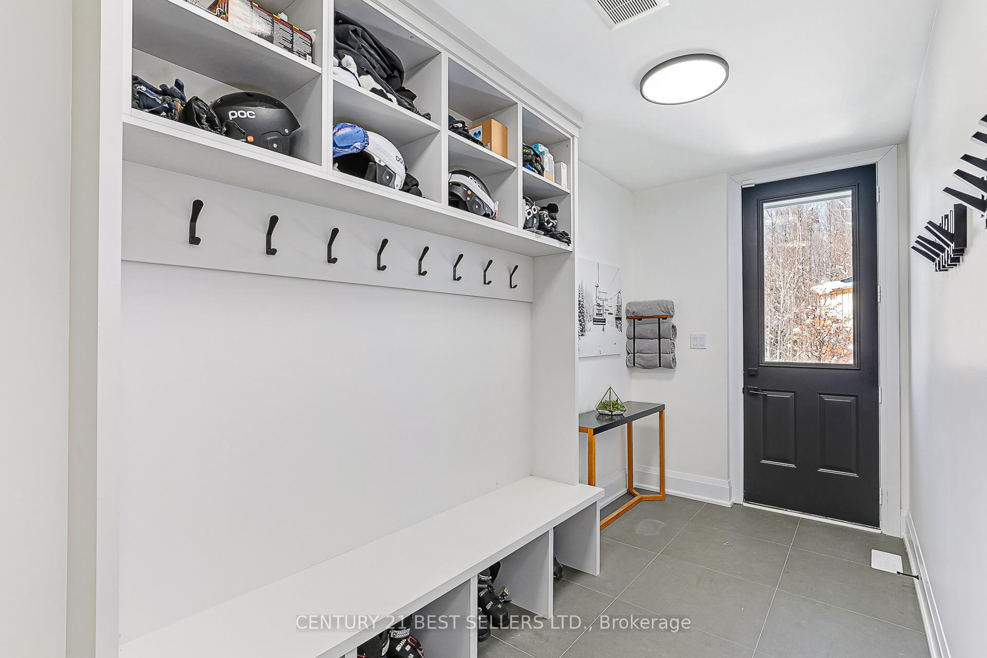 Photo 38 of 112 Springside Crescent, Blue Mountains — HOMEH