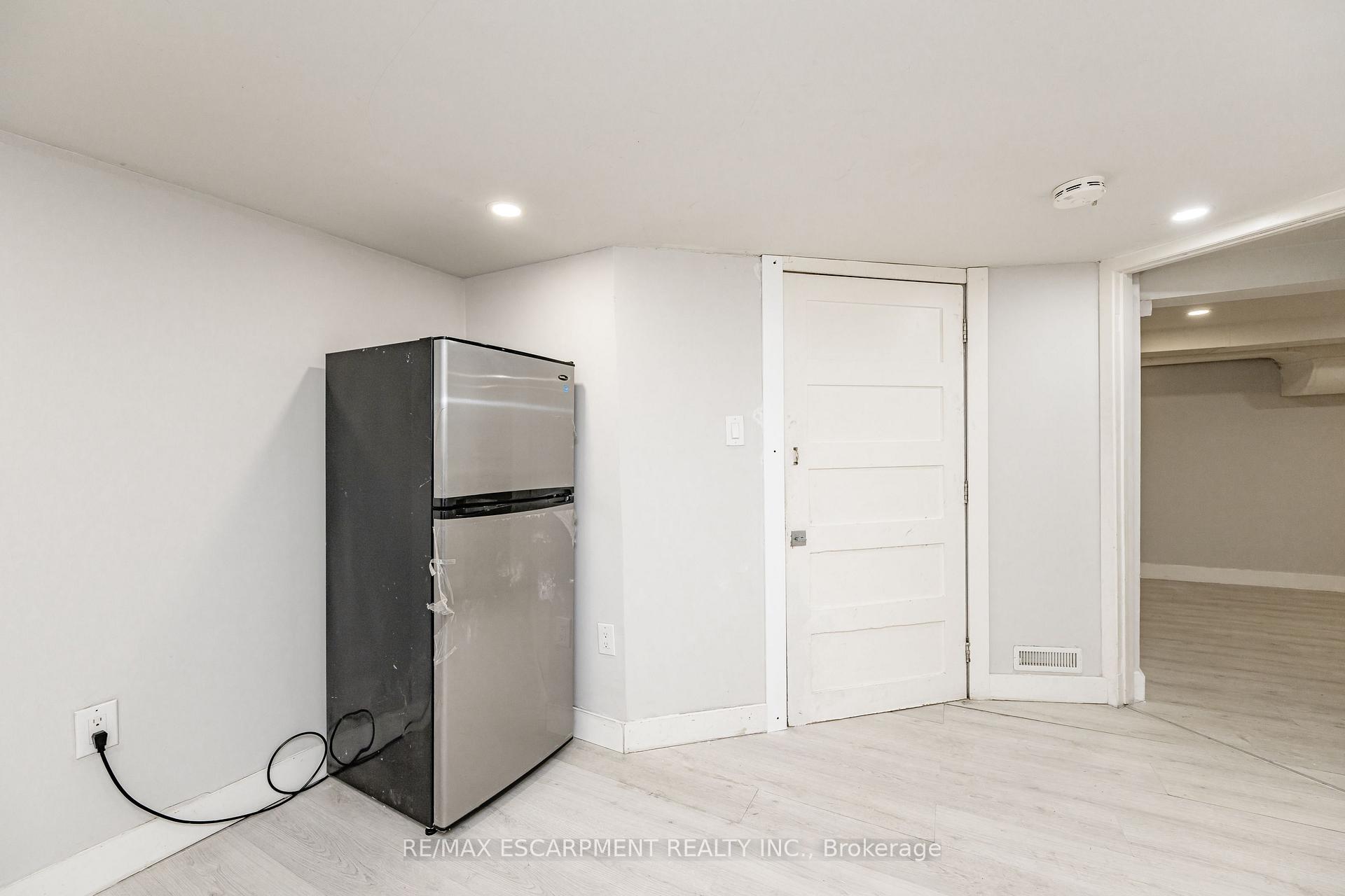 Photo 24 of 388 Wilson Street, Hamilton, Landsdale — HOMEH