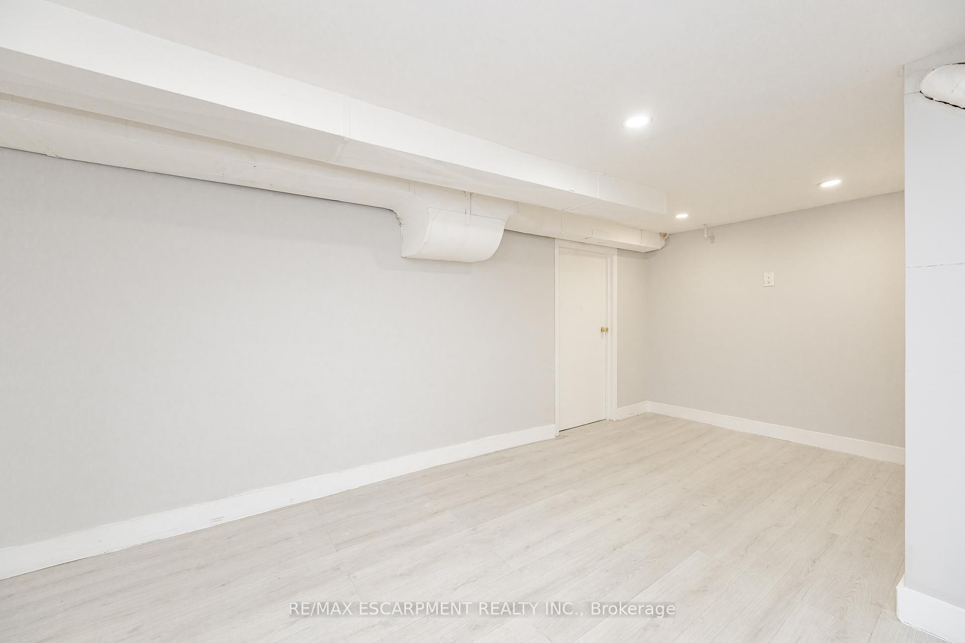 Photo 28 of 388 Wilson Street, Hamilton, Landsdale — HOMEH